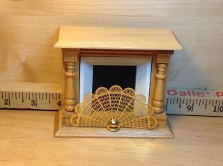 Vintage Miniature 1:12 Dollhouse Light Wood Fireplace With Screen