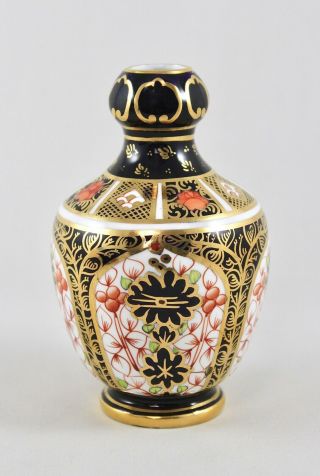 Antique Royal Crown Derby China Old Imari 1128 Vase 1st C.  1917 Perfect