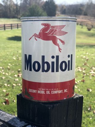 Nos Full.  Vintage Mobil Mobiloil Pegasus Tin Quart Oil Can Advertising.  Oil Can