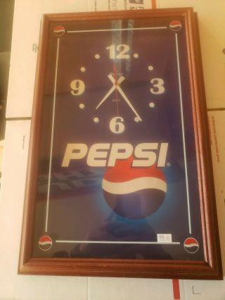 Pepsi Cola Wall Clock Hanover Quartz Battery Operated Wood Framed Vintage