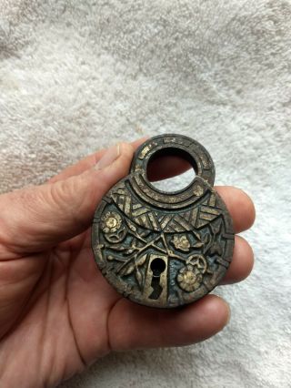 Rare,  Vintage Iron Antique " Floral Story Lock " Old Cast Iron Padlock,  No Key
