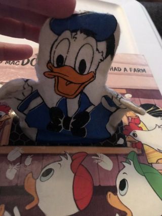 Vintage 1976 Walt Disney Old Mac Donald Duck Had A Farm Puppet Book Children’s 2