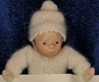 Elisabeth Pongratz 7 1/2 " Baby Doll In White Angora Knit Sleeper W/ Hat And Tag