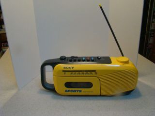 Vintage Sony Sports Water Resistant Cfm - 101 Boombox Am/fm Radio Cassette Player