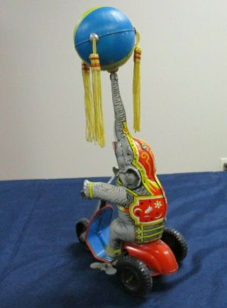 VINTAGE MADE IN U.  S.  ZONE GERMANY TIN LITHO WIND UP CIRCUS ELEPHANT ON TRICYCLE 2