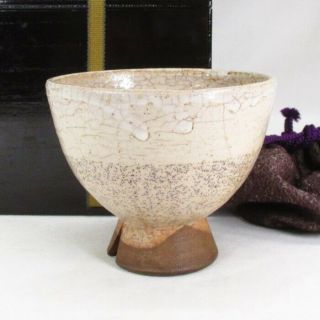 E484: Japanese Old Hagi Pottery Tea Bowl Of Wonderful Atmosphere With Good Box
