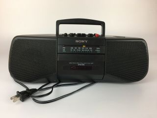 Vintage Sony CFS - B15 AM/FM Radio/Cassette - corder Boom - Box Loud Compact 2