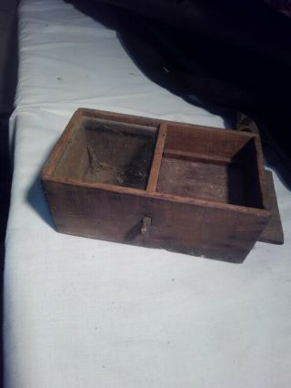 Antique Wooden Hunting Box Apiary W Glass Window Beekeeping