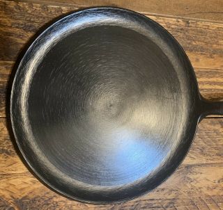 Vintage Wagner 9 10 1/4” Cast Iron Griddle Very And Sits Flat 2