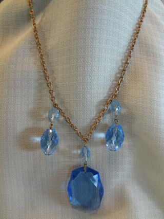 Stunning Vintage Art Deco Faceted Blue Glass Necklace