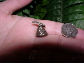Vintage 835 silver - ROBIN HOOD HAT with FEATHER charm - Tyrolean alpine hat ? 3