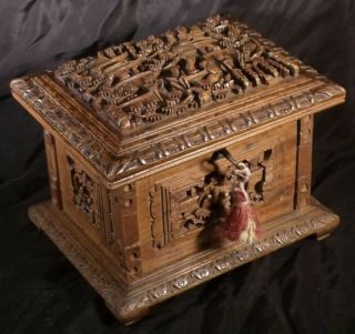 Lovely C1890 Chinese Fine Carved Jewellery Box In Sandalwood With Key,  Cantonese