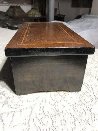 ANTIQUE ROSEWOOD & MAHOGANY MUSIC BOX With Six Songs Hear It Here 3