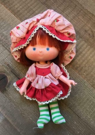 Vintage Strawberry Shortcake Doll Rare Red Trim Dress Tights No Shoes Shape
