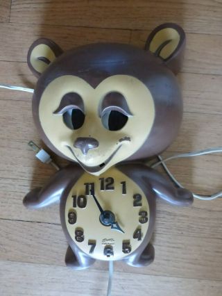 Vintage Spartus Usa Made Moving Eye Electric Brown Bear Wall Clock