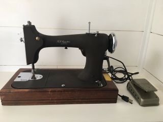 Eldredge Rotary (r H Macy & Co) Antique Sewing Machine And Peddle