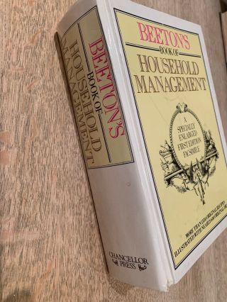 Mrs Beeton ' s Book of Household Management 1st Edition Enlarged Facsimile H/B 2