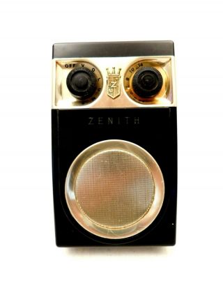 VINTAGE 50s CLASSIC OLD ZENITH ROYAL 500 ANTIQUE TRANSISTOR RADIO PLAYS WELL 3