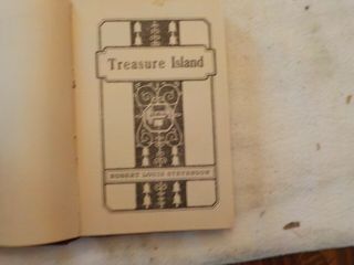 TREASURE ISLAND BY ROBERT LOUIS STEVENSON 2