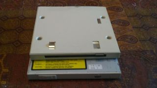 Vintage Compaq 7000 Laptop Cd - Rom & Floppy Drives - White Bezel