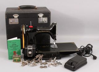 1948 Antique Singer 221 - 1 Featherweight Sewing Machine W/ Pedal,  Accessories