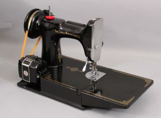 1948 Antique SINGER 221 - 1 Featherweight Sewing Machine w/ Pedal,  Accessories 2