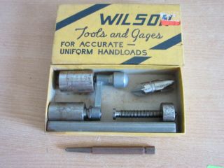 Vintage Wilson Universal Case Trimmer With Burring Tool & Box