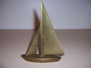 Vintage 6.  5 " Solid Brass Sailboat Ship Boat Figurine - Nautical Decor