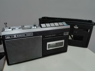Vintage Radio - Cassette Player/recorder Sanyo Mr - 4141 From 70sq