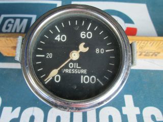 Vintage 2 5/8 Stewart Warner Crescent Moon 100 Lb Oil Pressure Gauge Mechanical