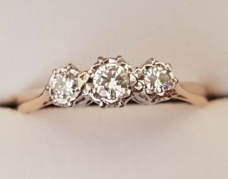 Antique Diamond 3 Stone Ring In 18ct Gold & Platinum.  Ring Size N.