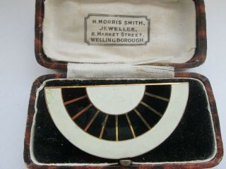 Vintage Art Deco Style White And Black Enamel Semi Circle Brooch Pin.