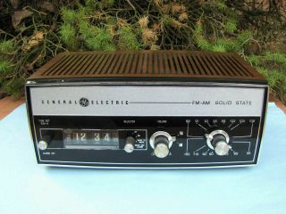 Vintage Collectible Ge General Electric Am/fm Rolling Drum Digital Clock Radio