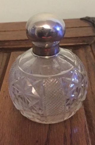 Stunning Antique Victorian Solid Silver Topped Cut Crystal Perfume Bomb.  A131.