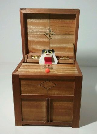 Vintage Wooden Cigarette Dispenser Box Pop Up Dog Music