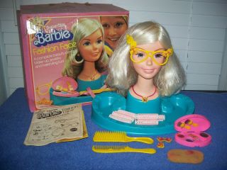 Vintage 1976 Superstar Barbie Fashion Face Head W/ Make Up Jewelry & Box