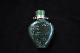 Unique Engraved Antique Chinese Jade Snuff Bottle With 14k Gold Detail 3