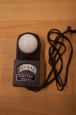 Vintage Spectra Professional P - 251 Vintage Light Meter