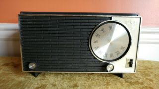 Zenith Fm Tube Radio Vintage Mid Century Model N722