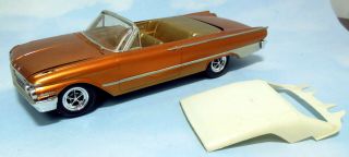 Amt 1961 Ford Sunliner Convertible Built