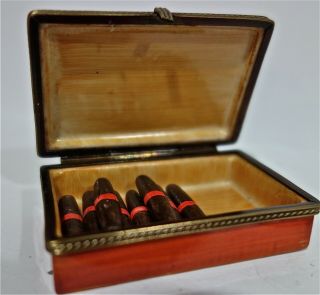 Vintage Limoge Porcelain " Fine Cigars " Trinket Box With 8 Cigars