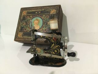 Antique Toy Sewing Machine With Box (kindernamachine)