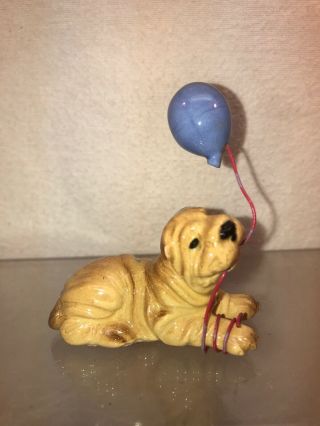 Vtg Hagen Renacker Miniature Shar Pei Puppy Dog Figurine With Blue Balloon