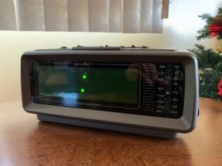 Vintage Lenoxx Sound Model Cr - 776 Am/fm Alarm Clock Radio Large Led Display