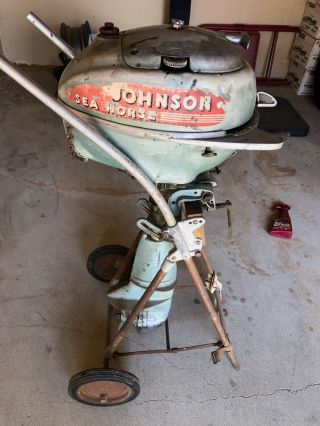 Antique 1950 Johnson Vtg Sea Horse Outboard Motor W/original Stand