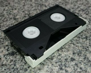 Vintage Gremlins Movie Beta Betamax Tape W/ Slip Cover Cleaned 3