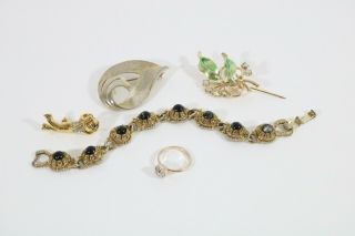 Vintage & Modern Mixed Costume Jewellery Bundle Joblot Brooches Pins Ring