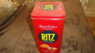 Vintage Nabisco Ritz Limited Edition Cracker Tin 8.  75 