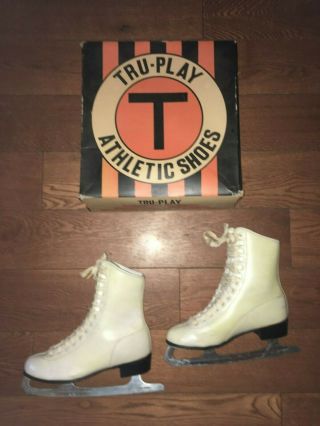 Vintage Womens White " Tru - Play " Figure Ice Skates Dreier Comp. ,  East Brunswick