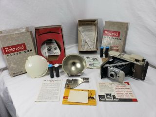 Vintage Polaroid Land Camera 80a W/ Flash Gun Light Model 281